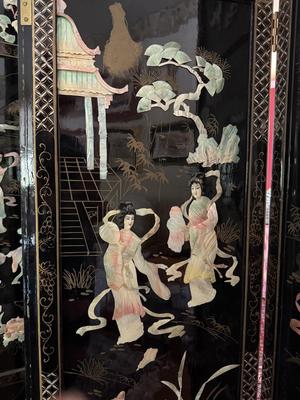 LOT 142D: Stunning Vintage Mother of Pearl Inlay Black Lacquer Folding Screen