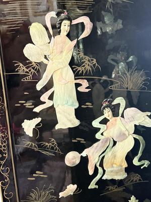 LOT 142D: Stunning Vintage Mother of Pearl Inlay Black Lacquer Folding Screen