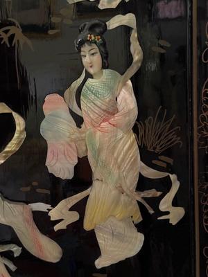 LOT 142D: Stunning Vintage Mother of Pearl Inlay Black Lacquer Folding Screen