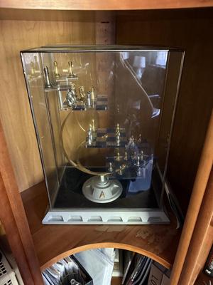 LOT 143S: 1994 Franklin Mint Official Star Trek Tridimensional Chess Set w/ COA & Display Case