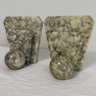 Marble Bookends with Three ‘Modern Library’ Books (B1-HS)