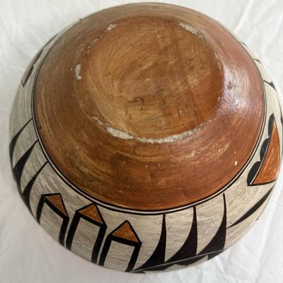 Southwestern Pottery Vessel (B1-HS)