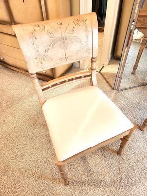 Lot #122 Contemporary French Country Style Ladies Desk - Very Pretty!