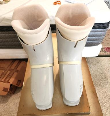 Lot #126 Dachstein DC 23 Ski Boots - Size 6.5