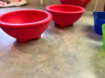PERFECT CHILD SIZED PLASTIC WARE, AND SALSA BOWLS