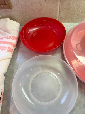 PICNIC PLASTICS
