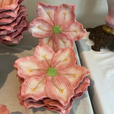 L826 Large Lot of Floral Lily Dishes by Nanette Vacher