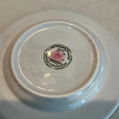 L826 Large Lot of Floral Lily Dishes by Nanette Vacher