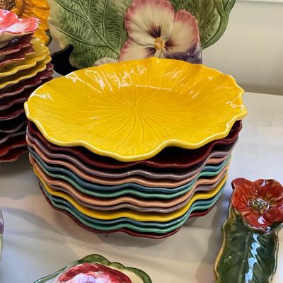 L829 Large Floral Pansy Fitz and Floyd & Metlox Dish Lot