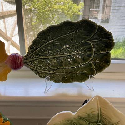 L829 Large Floral Pansy Fitz and Floyd & Metlox Dish Lot