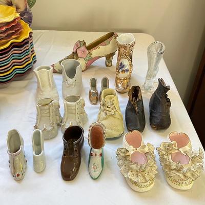 L830 Lot of Decorative Shoes