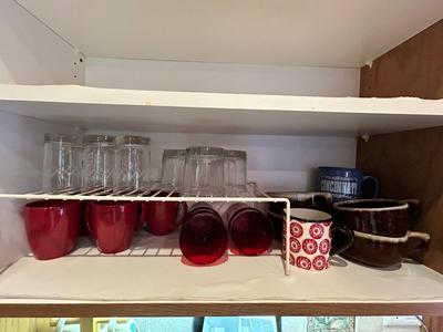 AN ASSORTMENT OF DRINKING VESSELS AND STONEWARE BOWLS