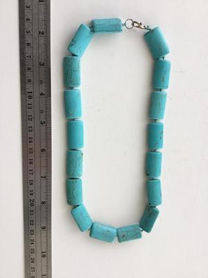 Beautiful howlite type beaded necklace