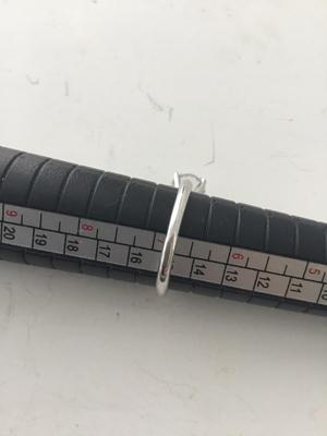 Size 7 marked beautiful ring