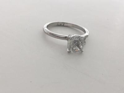 Size 7 marked beautiful ring