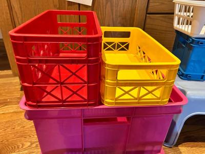ORGANIZING STORAGE SOLUTIONS. A WASTE CAN AND STEP STOOL