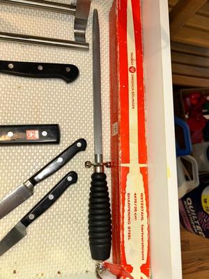 DRAWER OF KITCHEN ITEMS