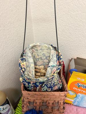HOUSEHOLD CLEANING SUPPLIES