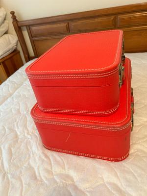 VINTAGE STARLINER SUITCASES