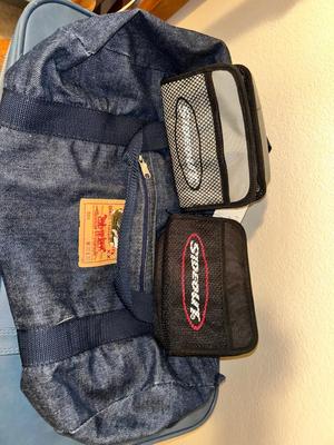 SUITCASE AND TRAVEL BAGS