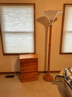 KNOTTY PINE CHEST OF DRAWERS AND OAK FLOOR LAMP