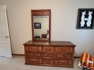BASSETT FURNITURE DRESSER WITH MIRROR