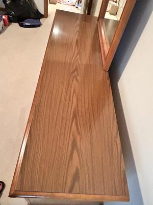BASSETT FURNITURE DRESSER WITH MIRROR