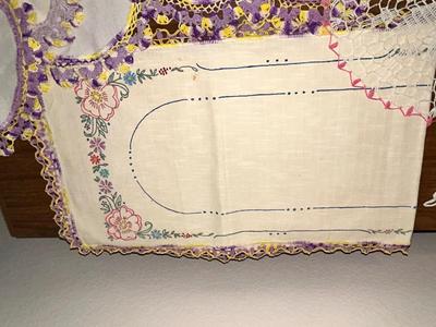 PRETTY PURPLE AND YELLOW DOILIES AND EMBROIDERED TABLE RUNNER