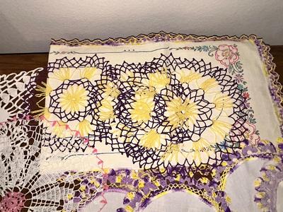 PRETTY PURPLE AND YELLOW DOILIES AND EMBROIDERED TABLE RUNNER