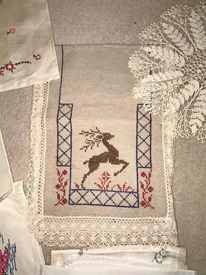 PARTIALLY FINISHED EMBROIDERED ITEMS