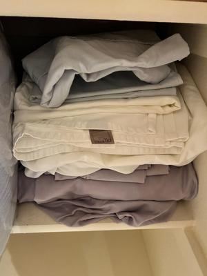 FULL SIZE VELUX BLANKET, FULL SIZE SHEETS