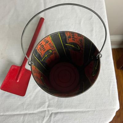 D900 Post WWII European Metal Scrap Sand Pail with Shovel
