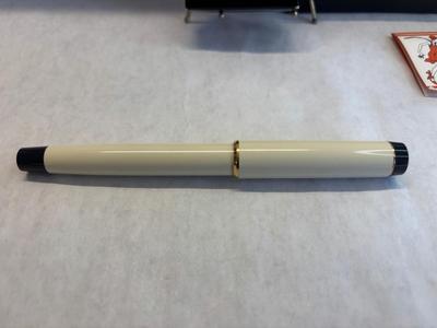 Parker pen