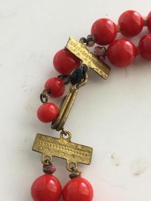 Vintage red beaded 2 layer fashion necklace