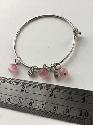 Silver tone fashion bracelet