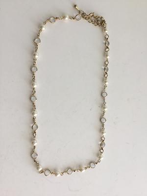 Gold tone beautiful fashion necklace