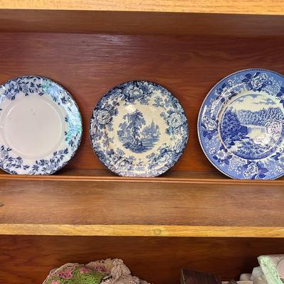 Lot of 7: blue/white english dishes