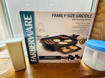 NIB FABERWARE FAMILY SIZED ELECTRIC GRIDDLE, TUPPERWARE, ANCHOR HOCKING AND OTHER STORAGE CONTAINERS