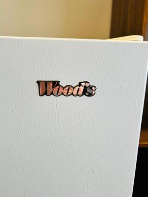 WOODS MID SIZE UPRIGHT FREEZER