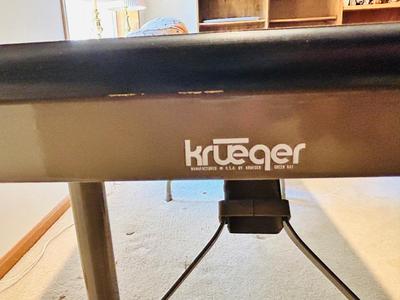 5 FOOT KRUEGER FOLDING TABLE