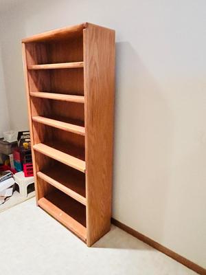 LARGE OAK BOOK SHELF