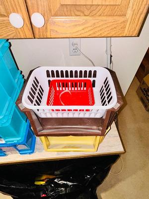 STORAGE TOTES AND BASKETS