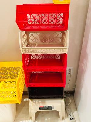 HEAVY DUTY STACKABLE STORAGE CRATES