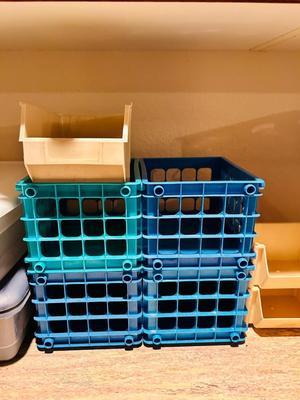 STORAGE ORGANIZERS