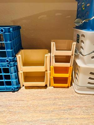 STORAGE ORGANIZERS