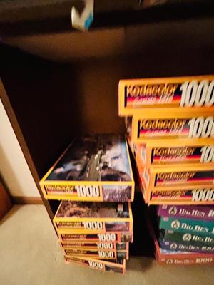 MCM SHELF FULL PUZZLES AND GAMES