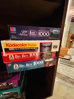 MCM SHELF FULL PUZZLES AND GAMES