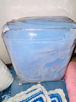 SUPER SOFT JOCKEY PILLOW, VELUX BLANKET AND AFGHANS