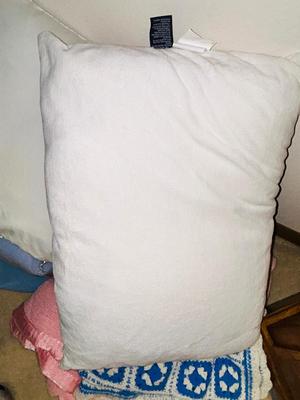 SUPER SOFT JOCKEY PILLOW, VELUX BLANKET AND AFGHANS