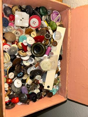 DRAWER ORGANIZER, VINTAGE BUTTONS GALORE, SCISSORS AND THIMBLES,